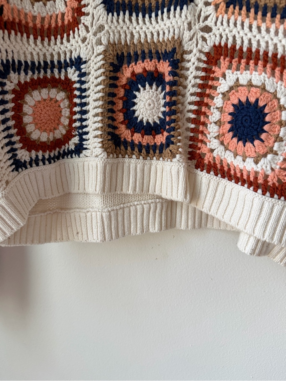 American Eagle Outfitters Crochet Square Pullover Sweater - White, Rust & Navy - Picture 3 of 9